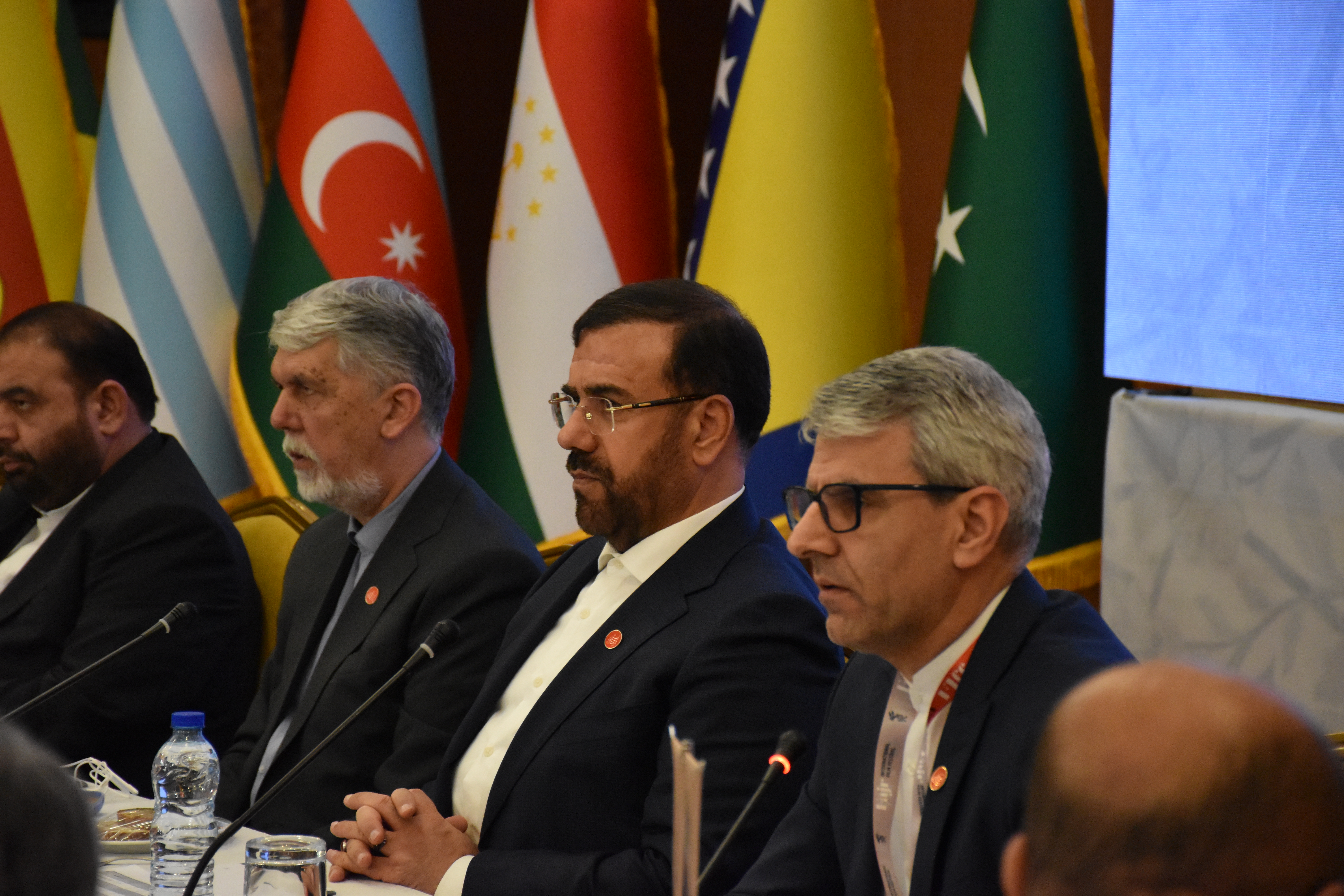 نشست بین المللی سینمایی2