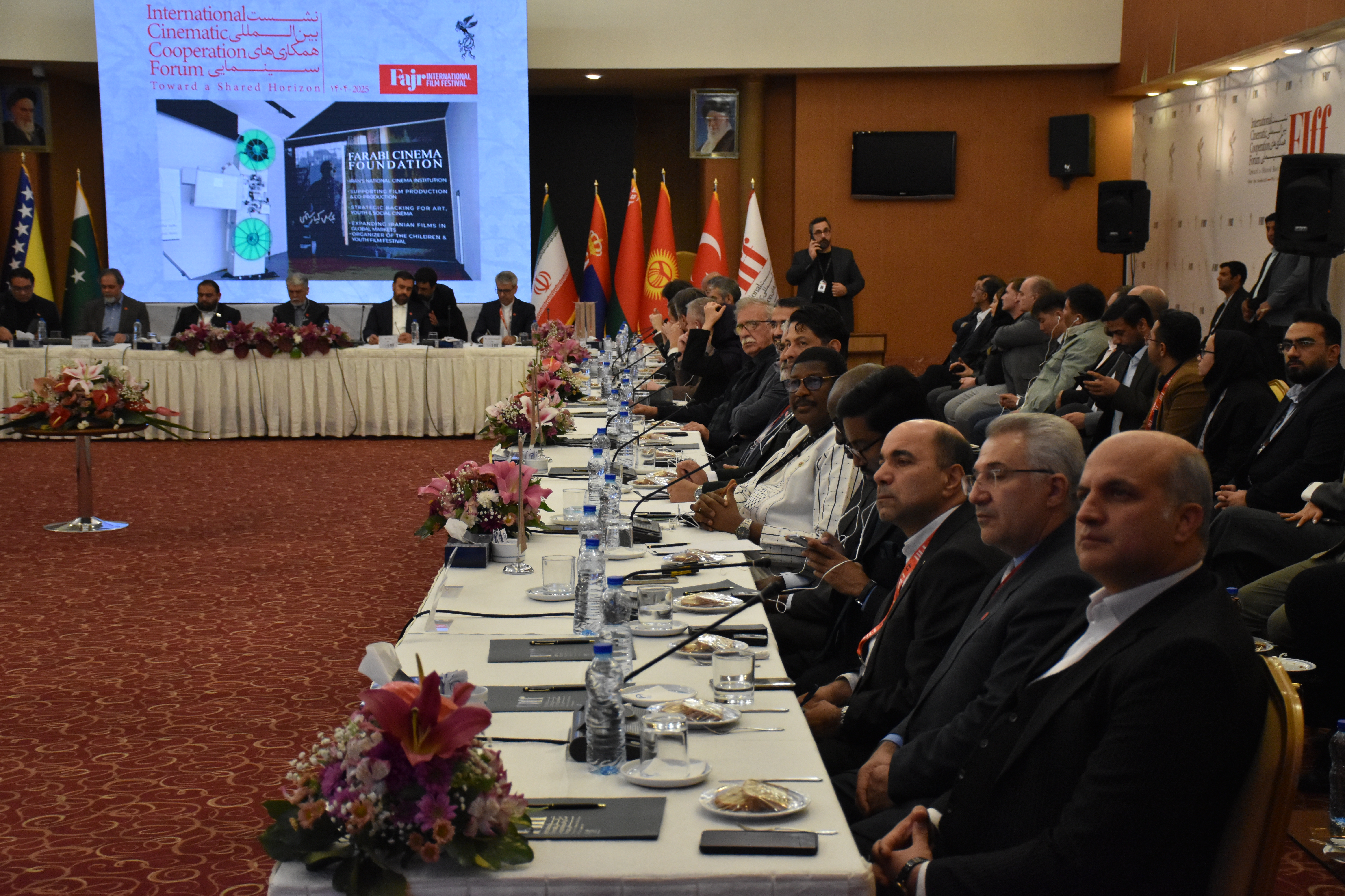 نشست بین المللی سینمایی3